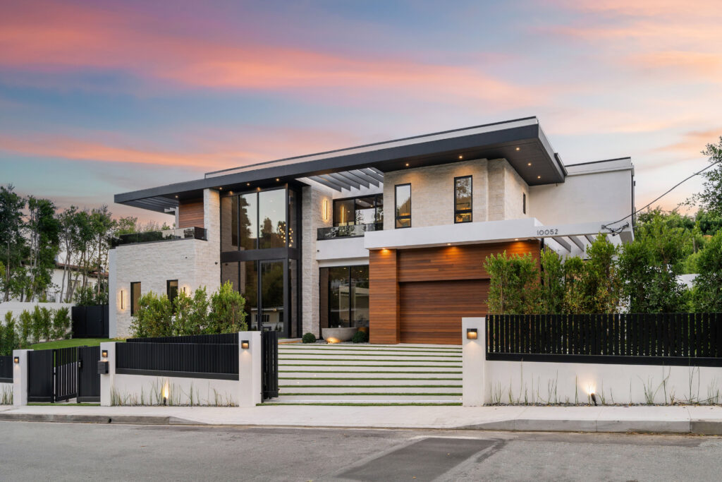 Banner Home